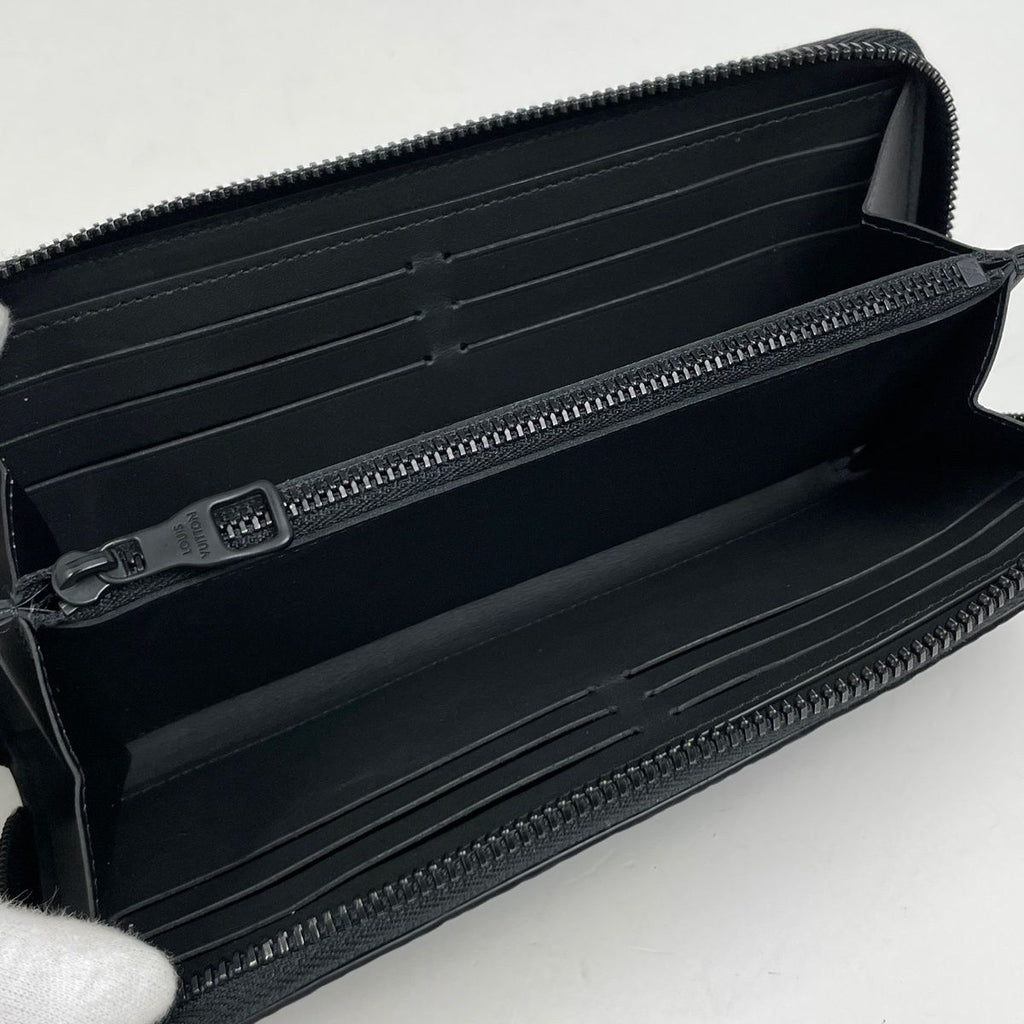 Louis Vuitton Zippy Wallet Horizontal Zip Around Taurillon Noir — view 7