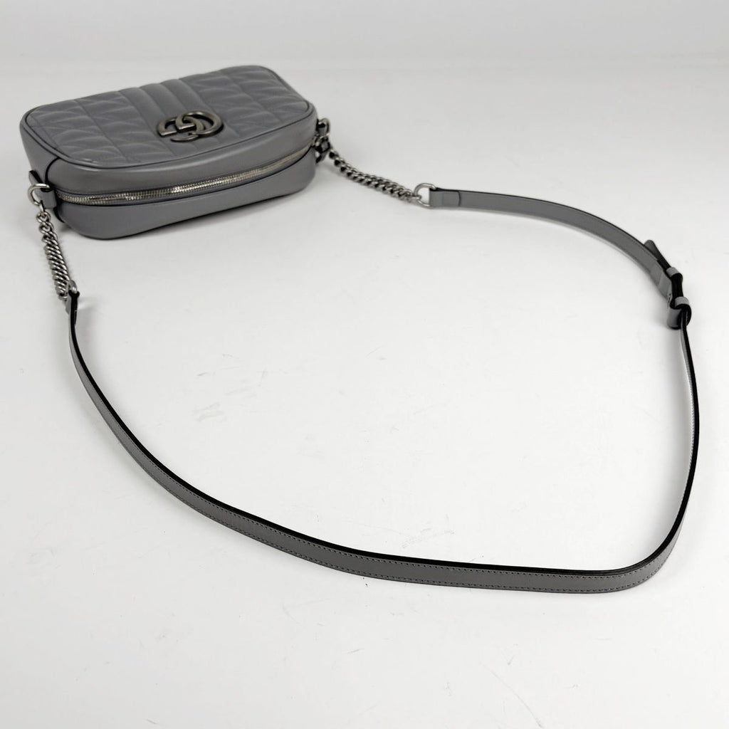 Gucci GG Marmont Chain Shoulder Bag Quilted Leather Gray — view 4