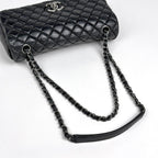 Chanel CC Logo Chain Shoulder Bag Quilted Leather Black — view 9