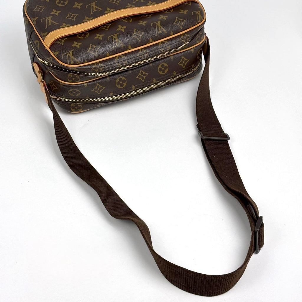 Louis Vuitton Reporter PM Shoulder Bag Monogram Brown — view 7