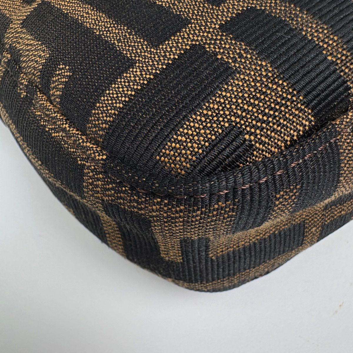 Fendi Zucca Pattern Mamma Baguette Shoulder Bag Canvas Brown — view 3