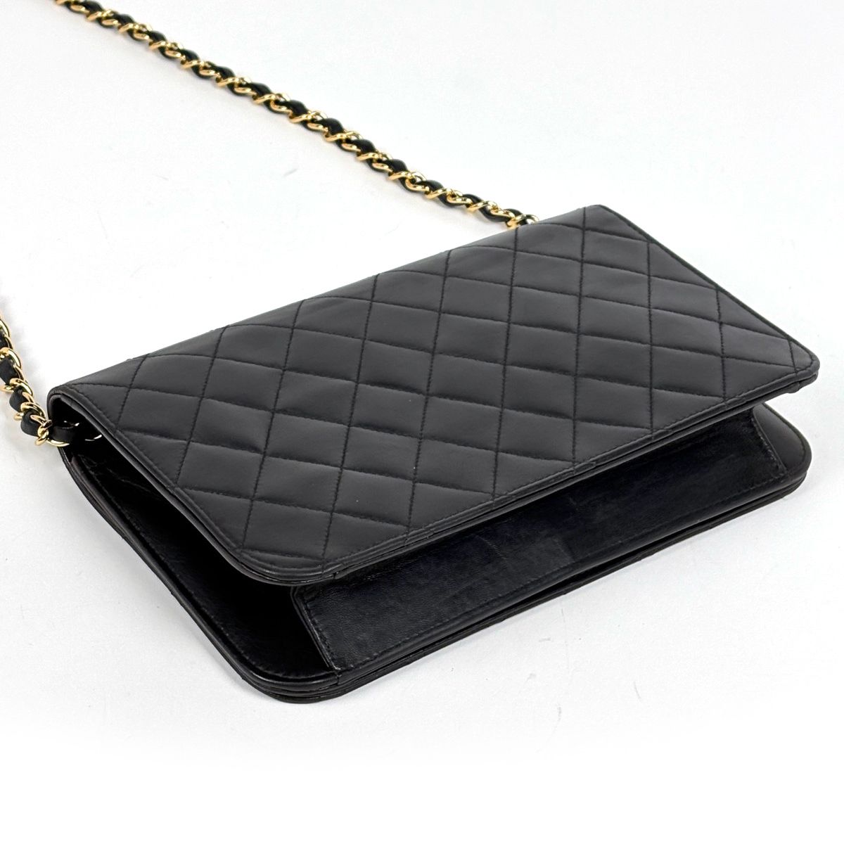 Chanel Quilted Single Flap Chain Shoulder Bag CC Logo Leather Black — view 2