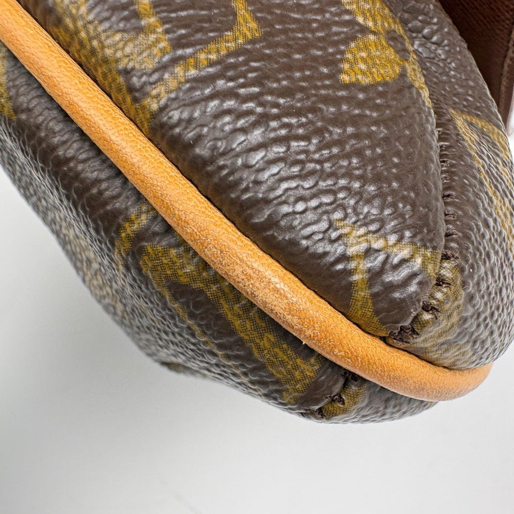 Louis Vuitton Musette Salsa Short Shoulder Bag Monogram Brown — view 3