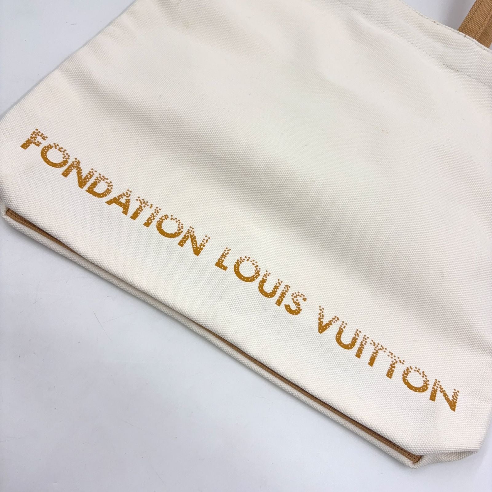 Louis Vuitton Fondation Cotton Beige Light Tote — view 4