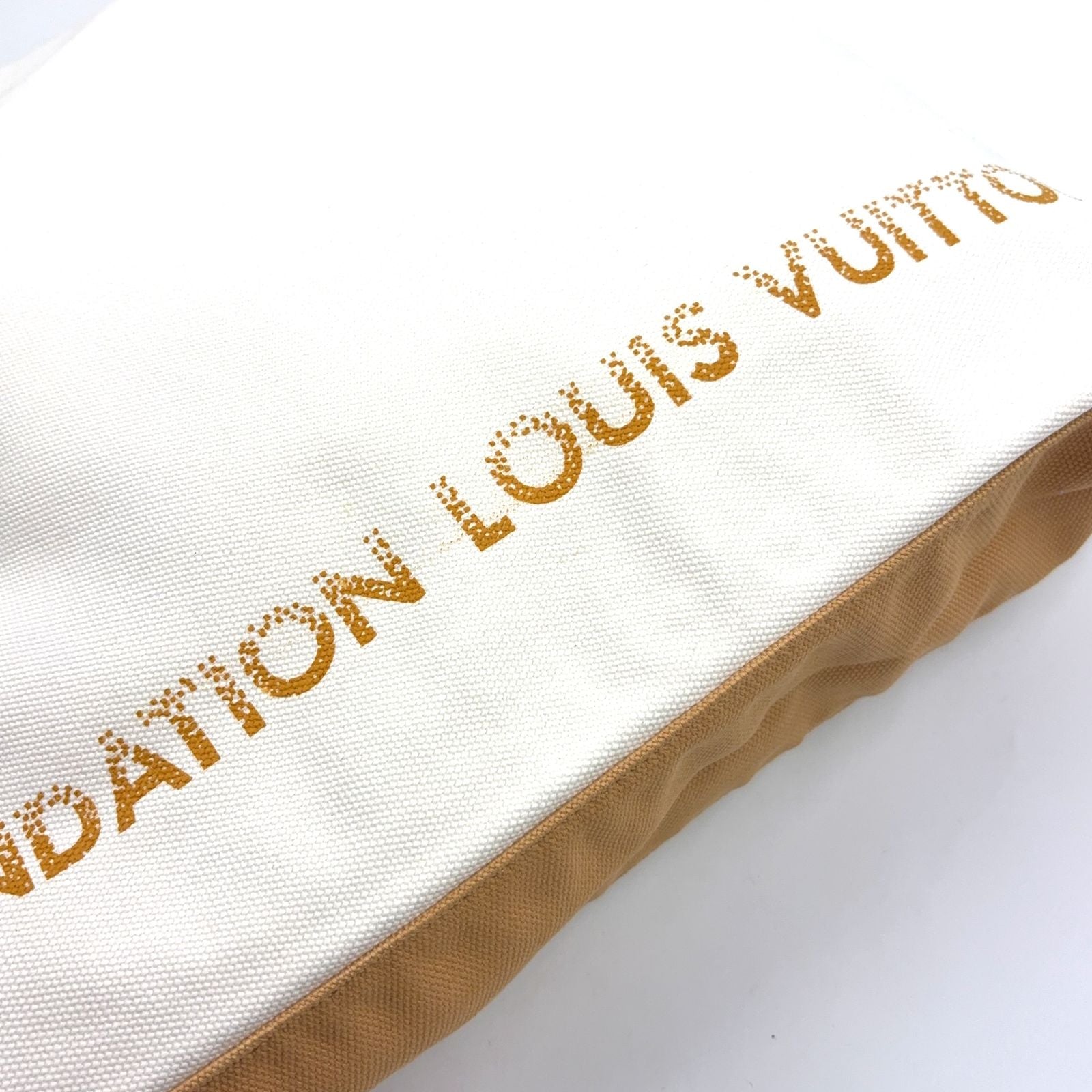 Louis Vuitton Fondation Cotton Beige Light Tote — view 6