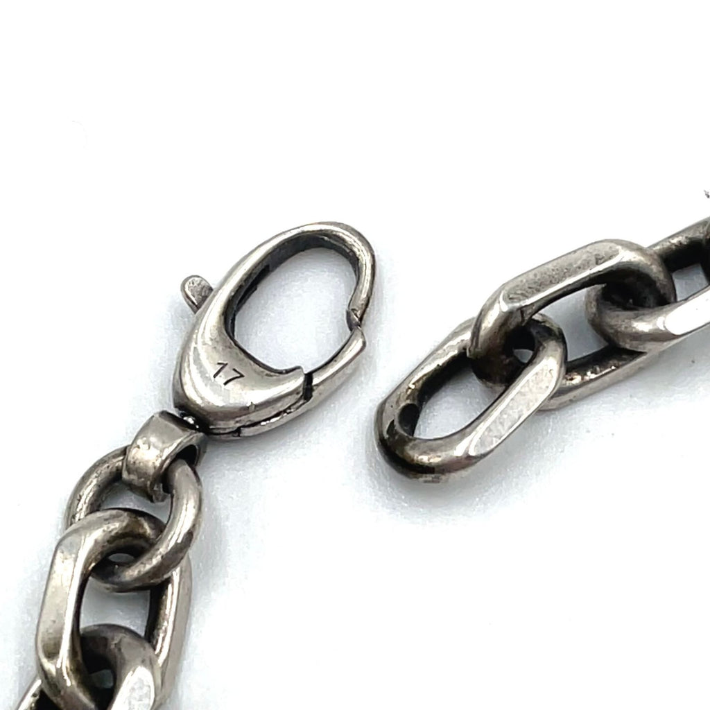 Gucci Interlocking Silver Chain Bracelet — view 7