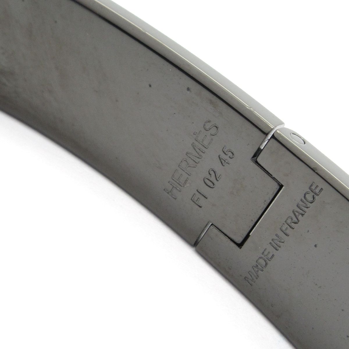 Hermes Bangle Click HH So Black Matte Enamel Bracelet — view 4