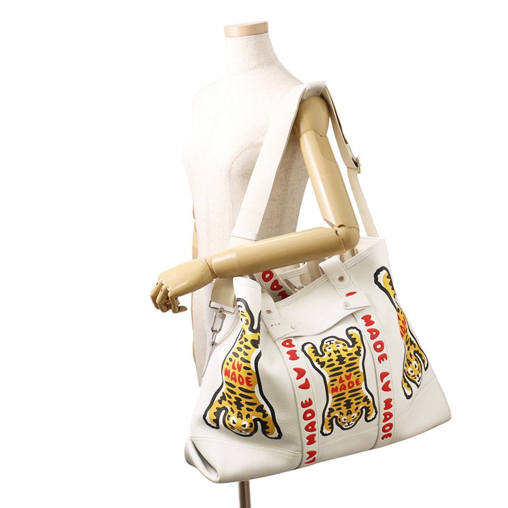 Louis Vuitton Tote Collaboration Trolley 2-Way White — view 5