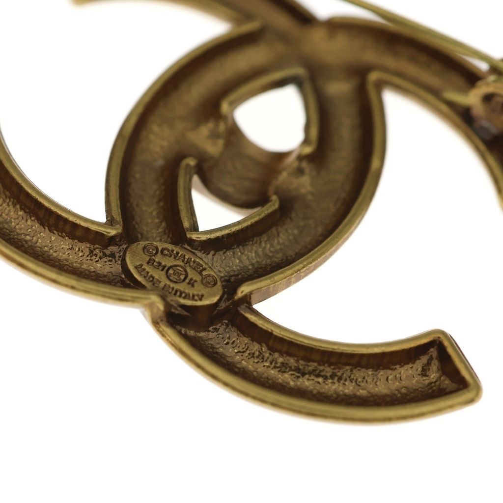 Chanel CC Logo Brooch Gold 21k — view 5