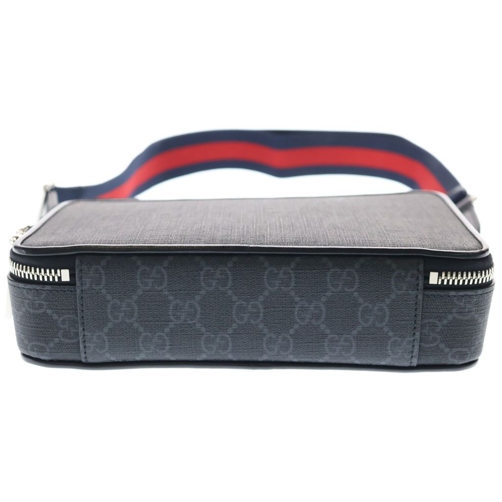 Gucci GG Supreme Canvas Shoulder Bag Silver Black — view 4