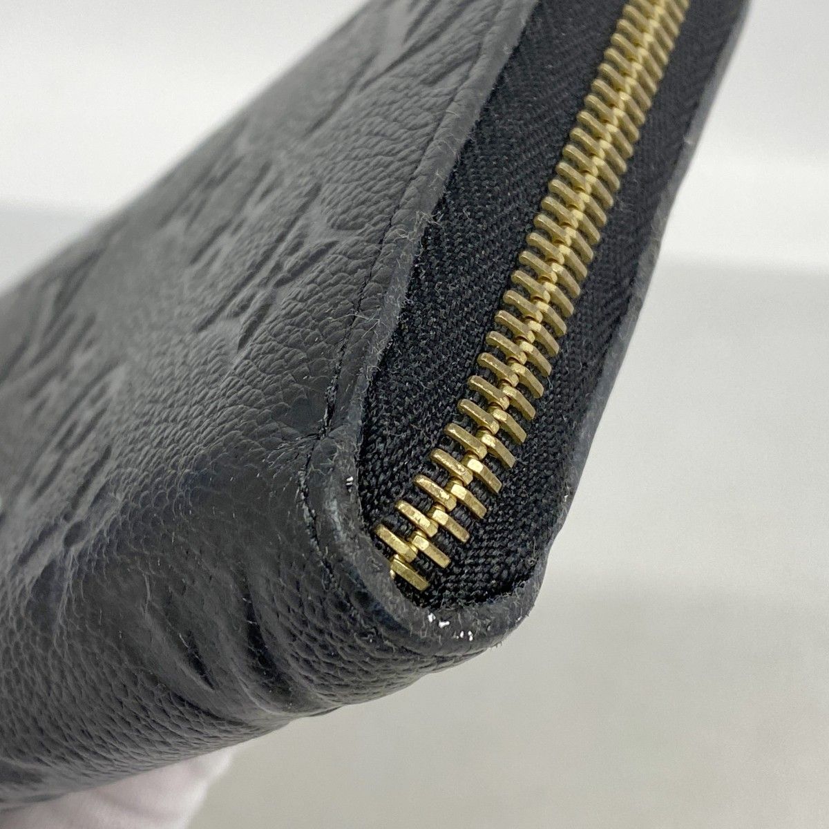 Louis Vuitton Wallet Monogram Empreinte Zippy Noir — view 7