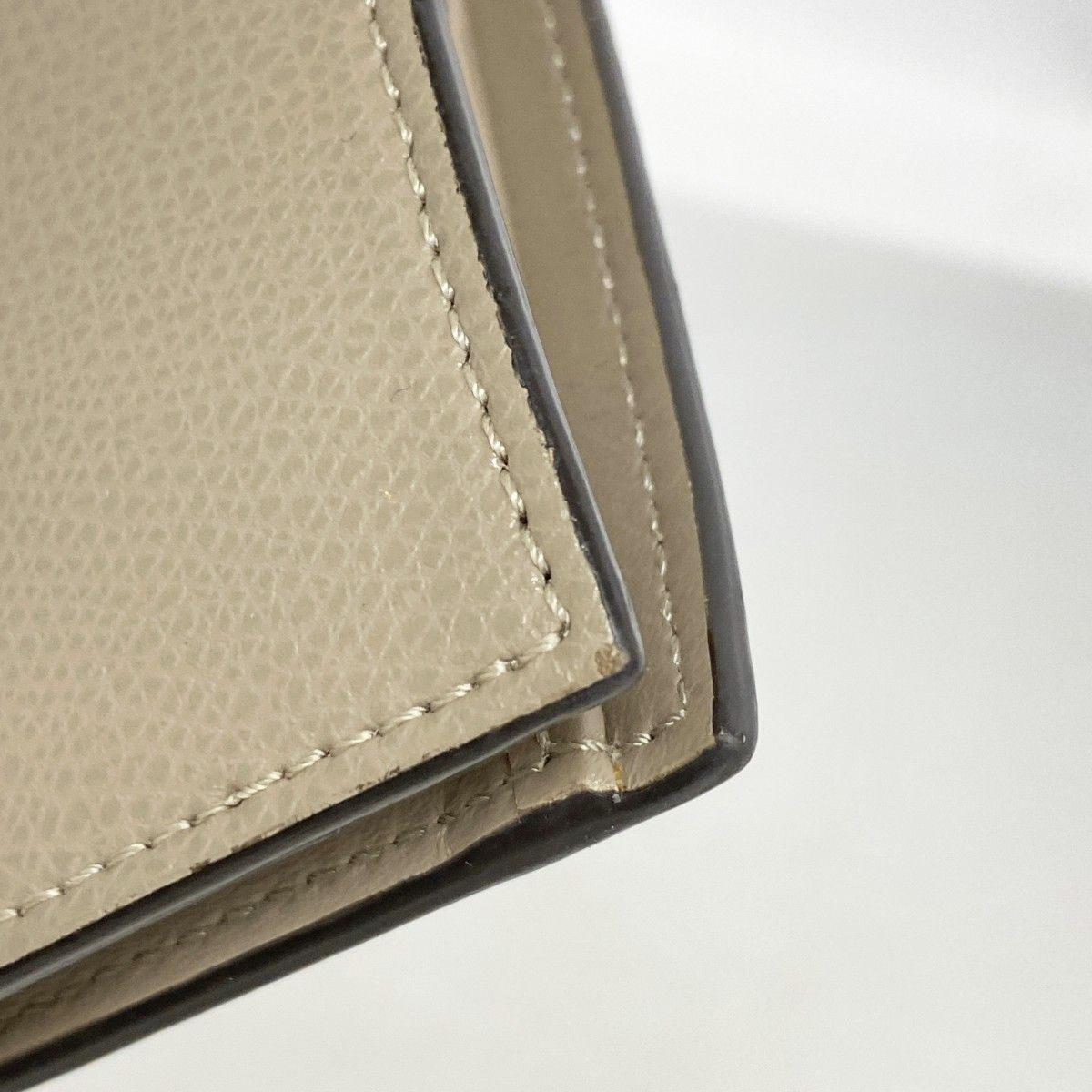 Fendi Wallet Leather Beige Gold — view 6
