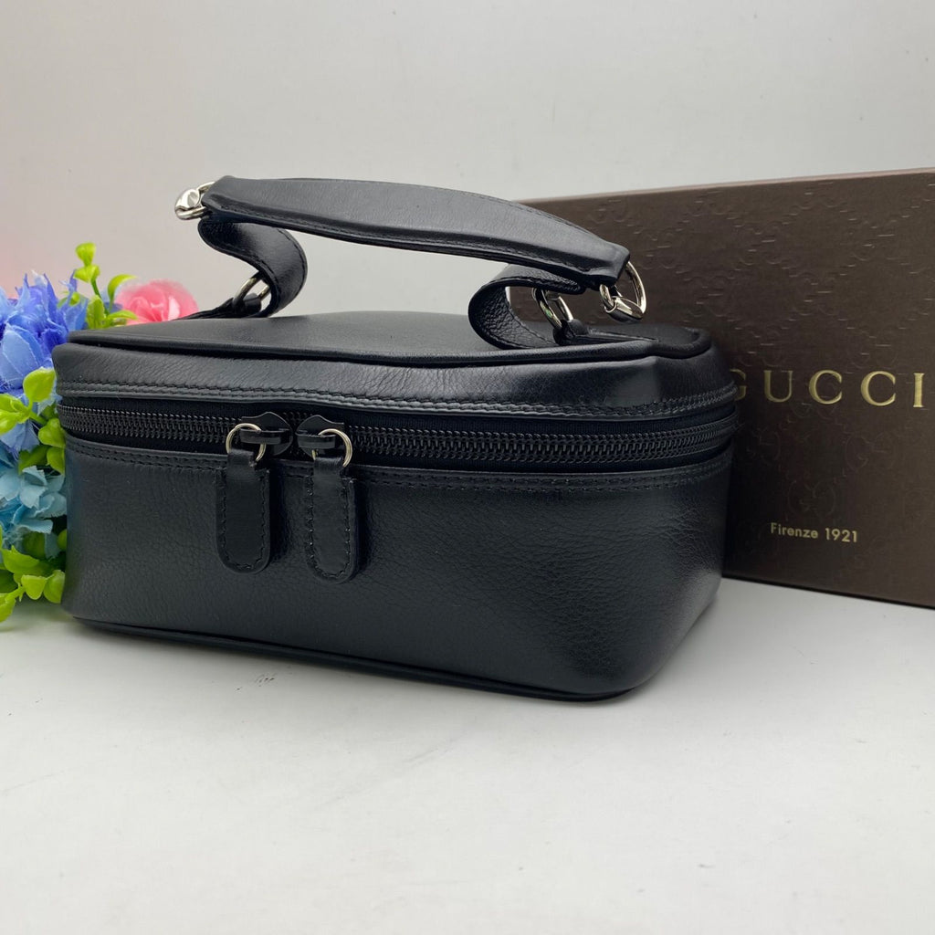Gucci Horsebit Hand Vanity Pouch Leather Black