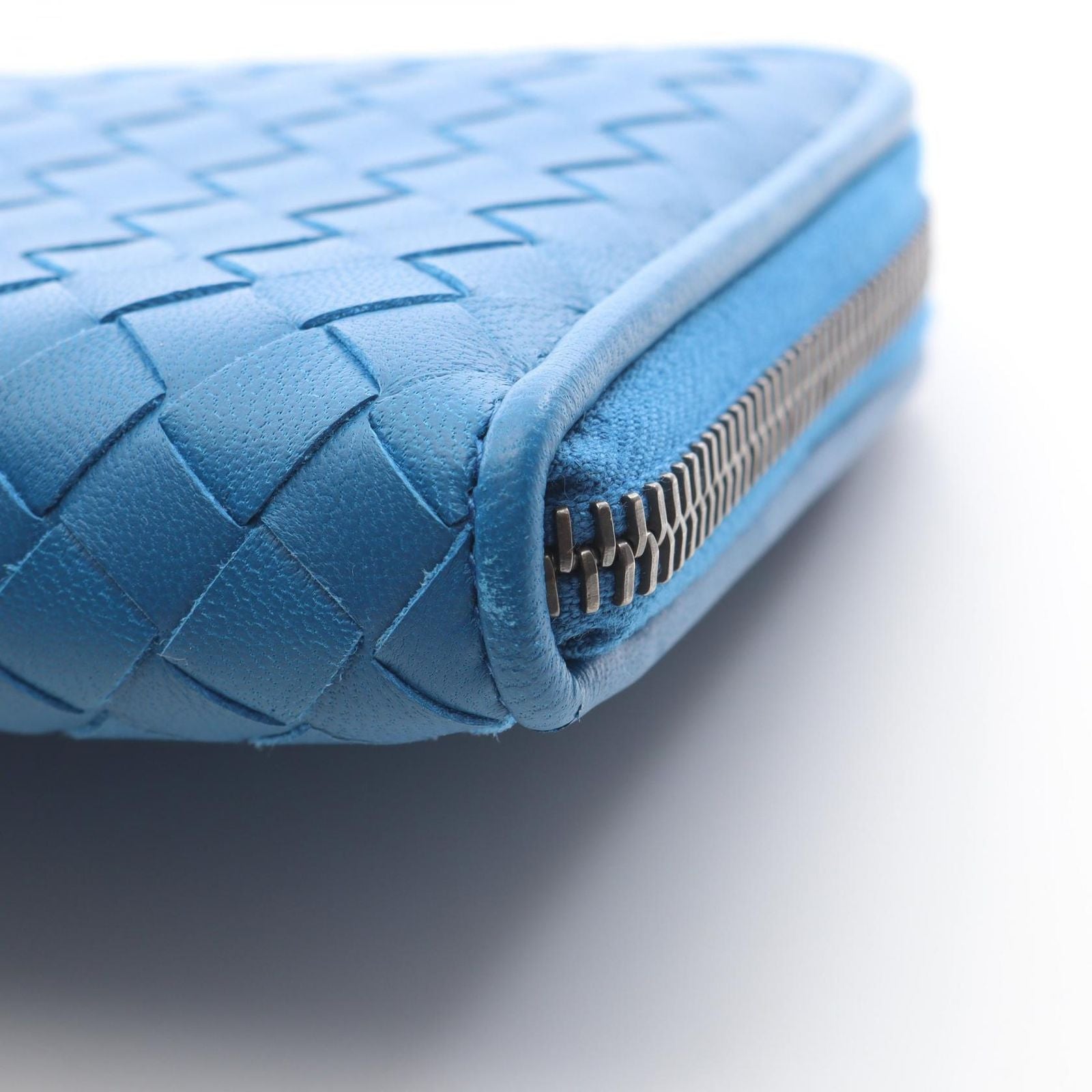 Bottega Veneta Roundlong Wallet Intreccia Blue Leather — view 6
