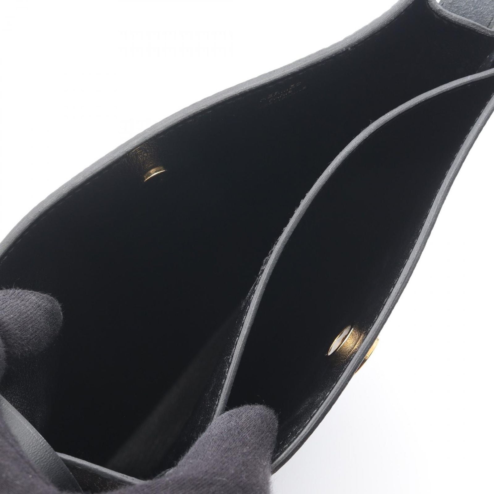 Hermes Shoulder Bag Perspective Cavalier Pochette Black — view 3