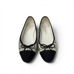 Chanel Flat Shoes Tweed Fabric White Black Gold Ballerina CC Logo Ribbon Ballet — view 2