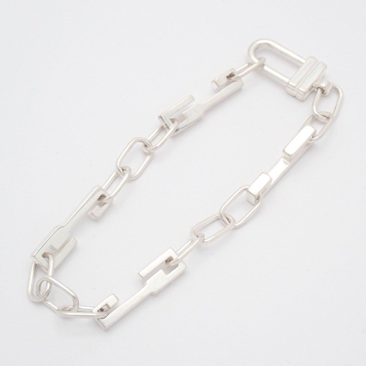 Gucci Key Motif Chain Bracelet 925 Sterling Silver Pawn — view 3