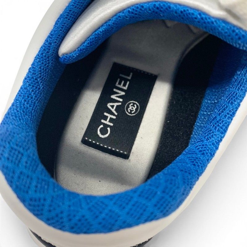 Chanel Sneakers Leather Fabric Suede White Black Blue CC Logo — view 7