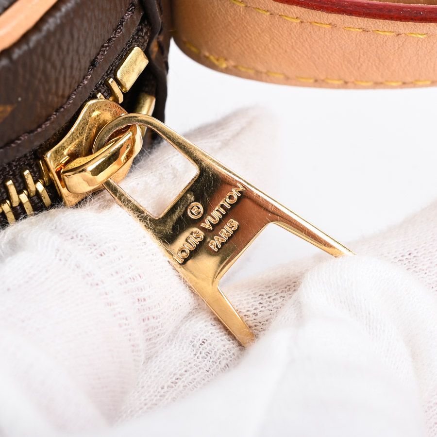 Louis Vuitton Shoulder Bag Croissant — view 9