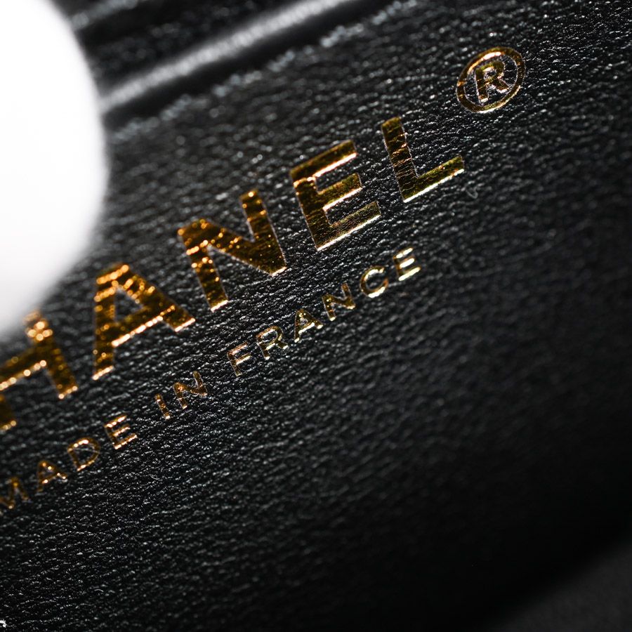 Chanel Shoulder Bag Boy Mini — view 6