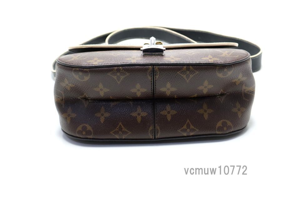 Louis Vuitton Has Disappeared in Recent Years Monogram Chain It PM Leather — view 3