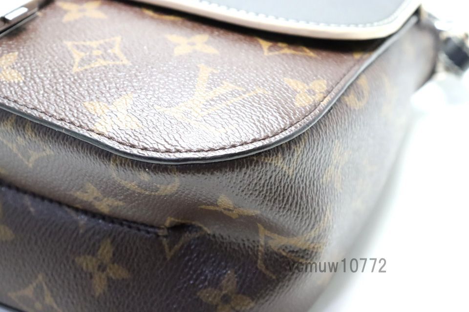 Louis Vuitton Has Disappeared in Recent Years Monogram Chain It PM Leather — view 4