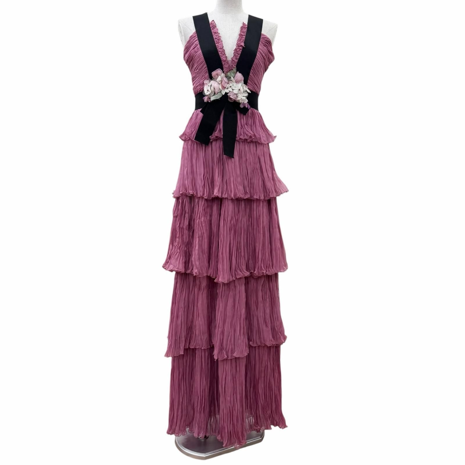 Gucci Silk 100% Rosie Huntington White Lee Ringo Shiina with Brooch Dress Pink