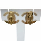 Chanel Vintage CC Logo Turnlock Earrings Gold — view 4