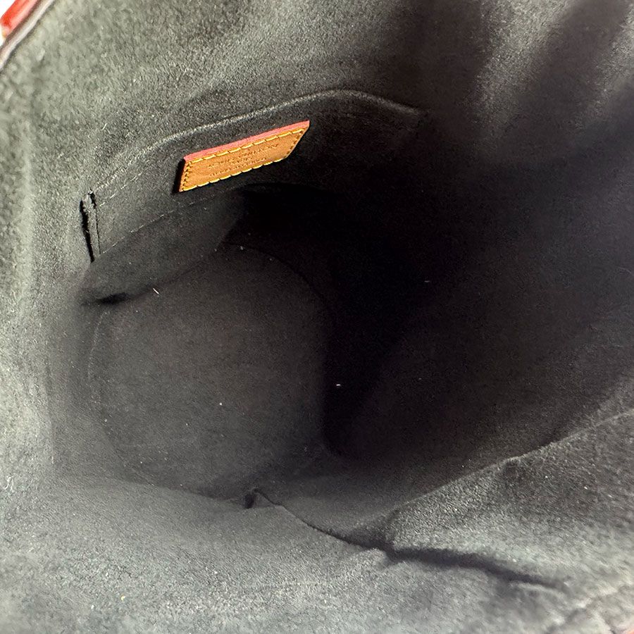 Louis Vuitton Shoulder Bag Duffle — view 5