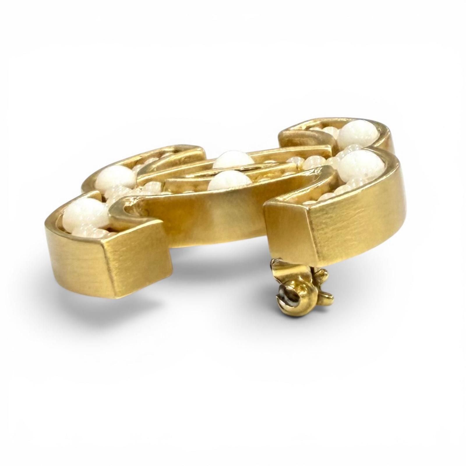 Chanel Vintage CC Logo Brooch — view 3