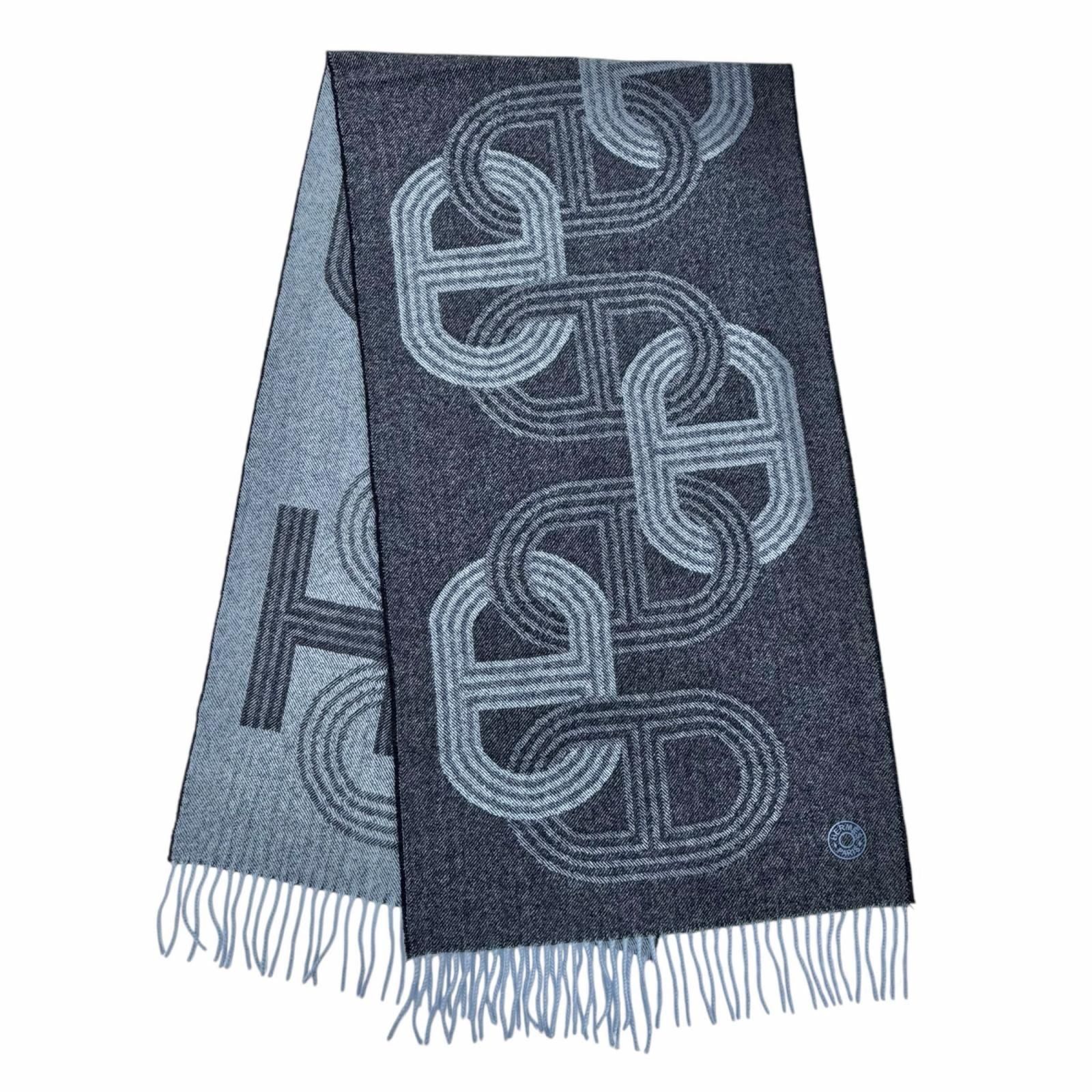 Hermes No 24 Circuit Cashmere Chaine D'ancre Circle Logo Fringe Scarf Shawl Blue — view 2