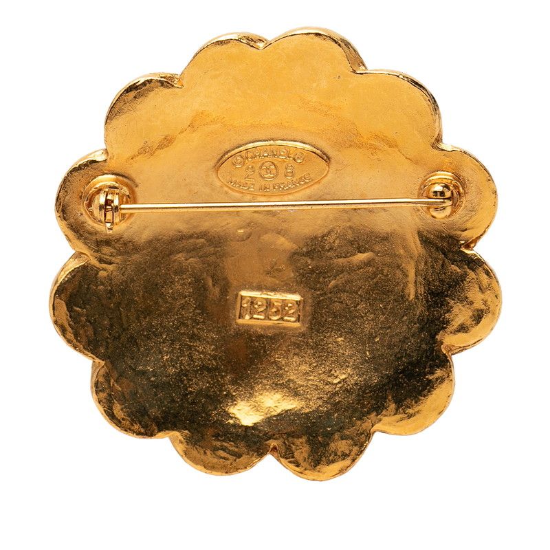 Chanel CC Logo Flower Motif Vintage Brooch Gold Plated — view 2