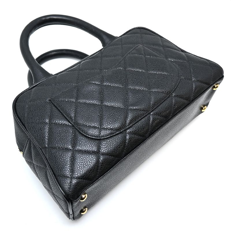 Chanel Handbag Black — view 4