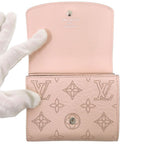 Louis Vuitton Portefeuille Iris Compact Monogram Mahina IC Jasmine Pink Bifold — view 5