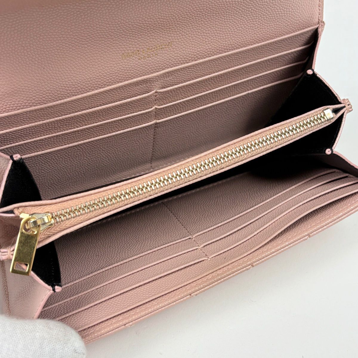 Saint Laurent Logo Bifold Wallet Leather Pink — view 7