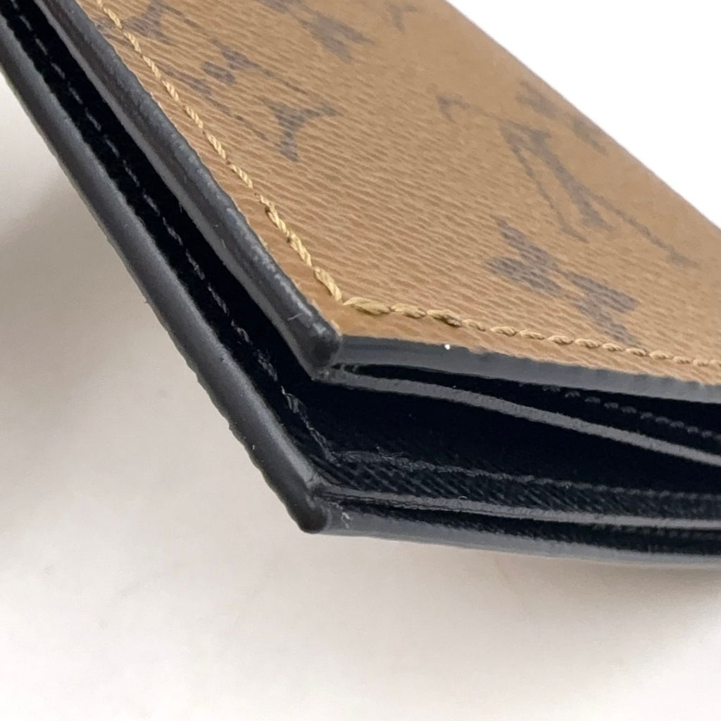 Louis Vuitton Couverture Passport Monogram Reverse Leather Black Light Brown — view 9