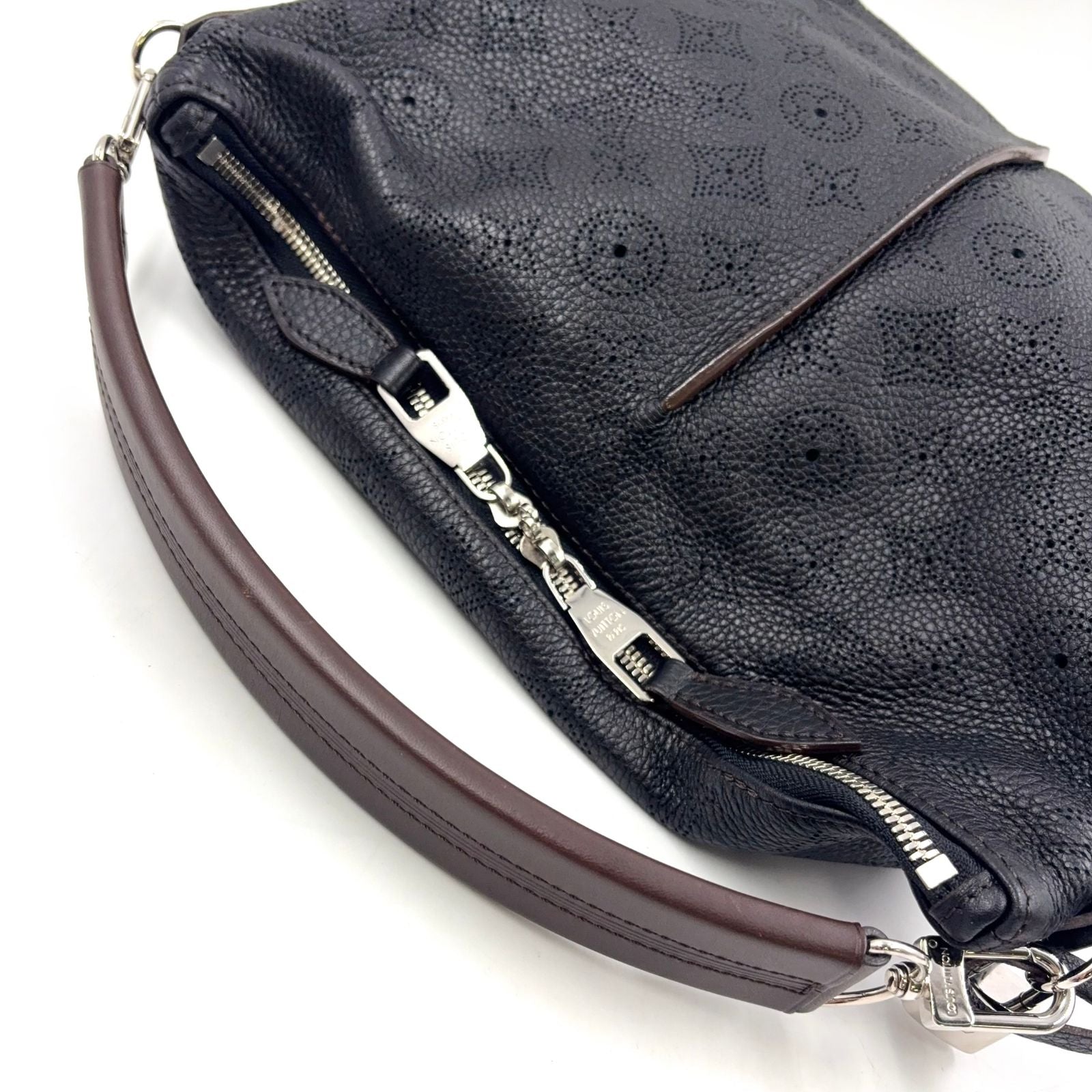 Louis Vuitton Selene PM Noir Mahina 2-Way Shoulder Leather Dark Brown Black — view 5