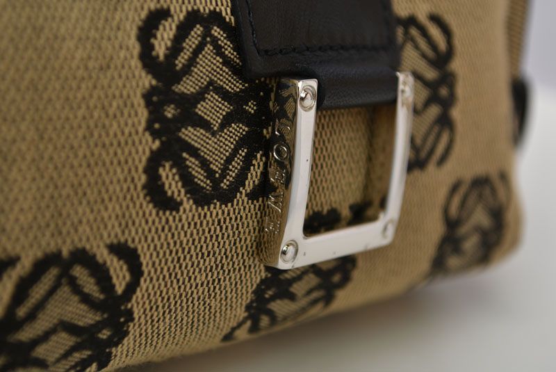 Loewe Cosmetics Pouch Makeup Canvas Anagram Beige Black — view 4