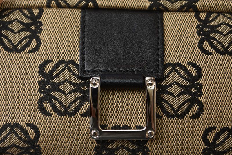 Loewe Cosmetics Pouch Makeup Canvas Anagram Beige Black — view 3