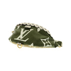 Louis Vuitton Monogram Giant Bum — view 3