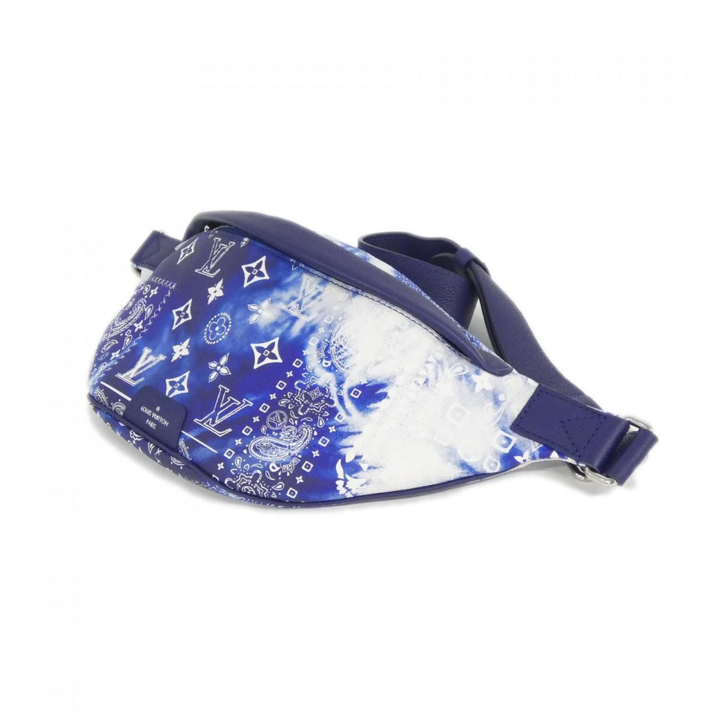 Louis Vuitton Monogram Bandana Discovery Bum Bag PM — view 3