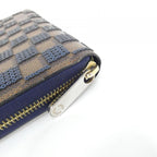 Louis Vuitton Damier Payette Zippy Wallet — view 3