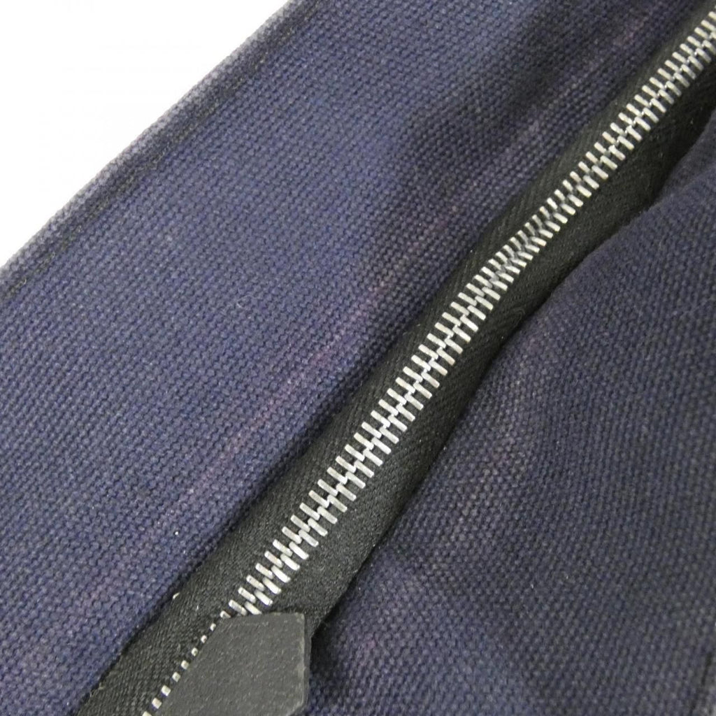 Hermes Four Toe Pouch — view 5