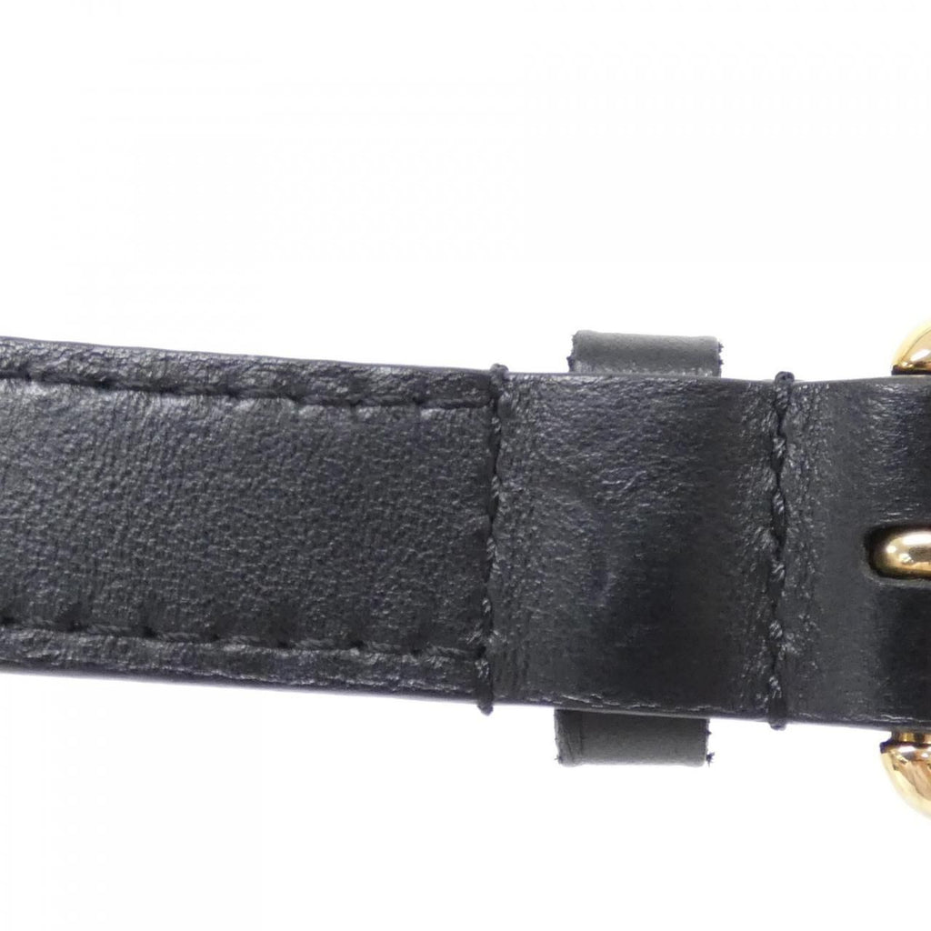Louis Vuitton on My Side — view 6