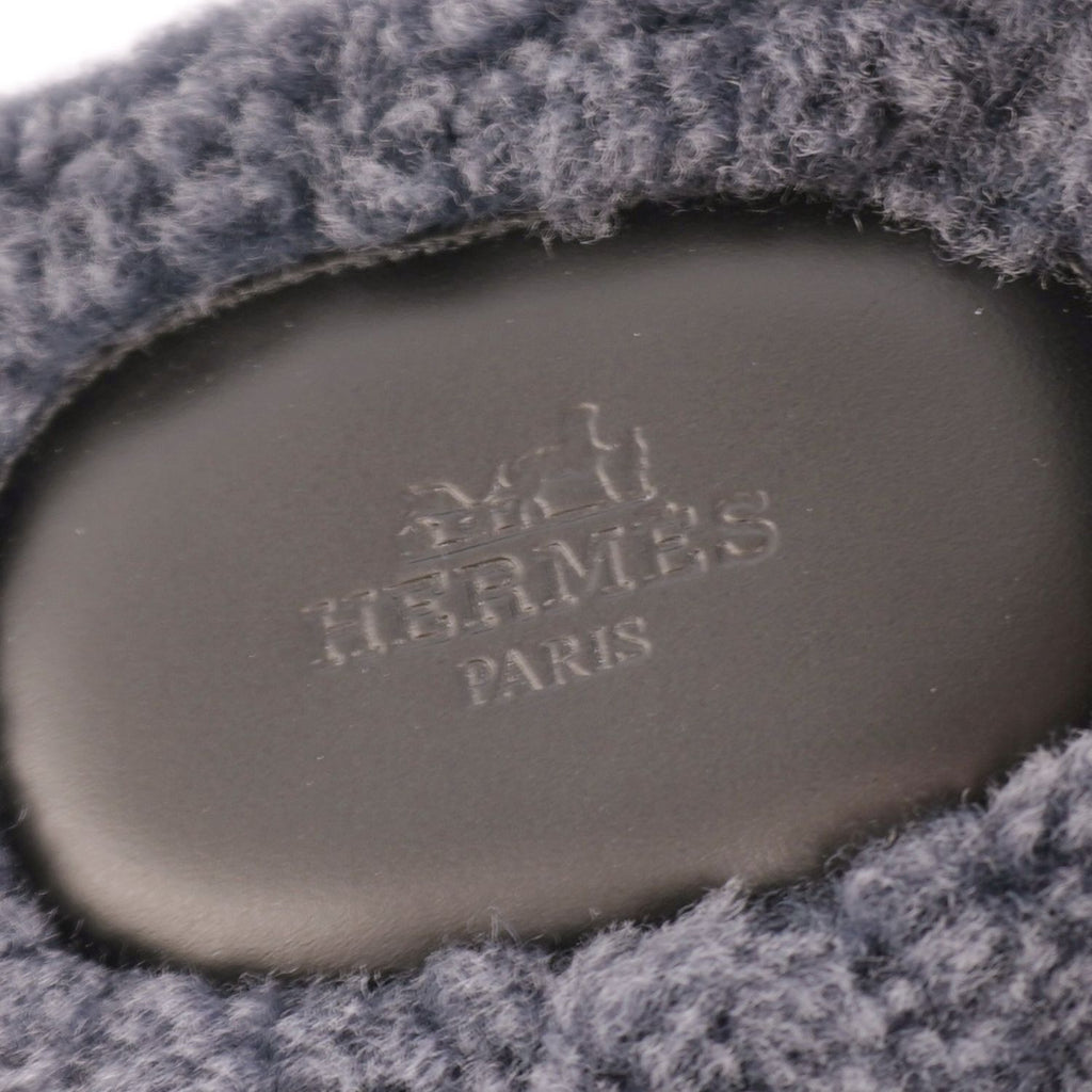 Hermes Izmir Sandals Shearling Shear — view 9
