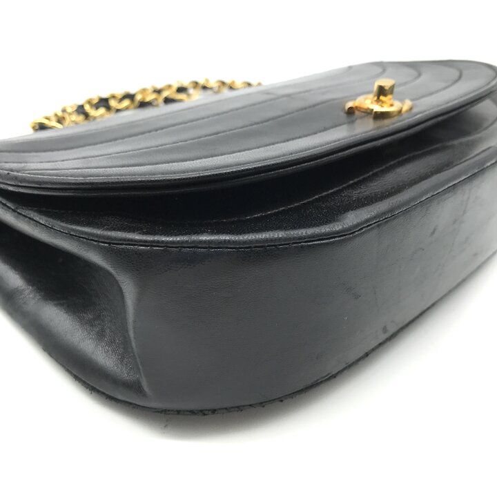Chanel CC Logo Half Moon Turnlock Leather Chain Shoulder Bag Black — view 4
