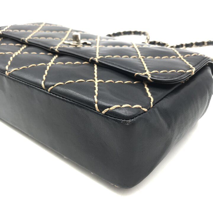 Chanel CC Logo Wild Stitch Chain Shoulder Bag Leather Black — view 5