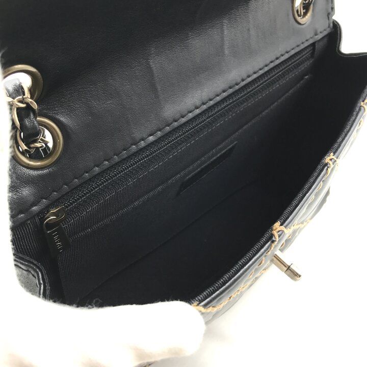 Chanel CC Logo Wild Stitch Chain Shoulder Bag Leather Black — view 8