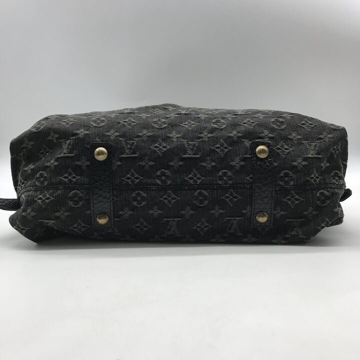 Louis Vuitton Monogram Denim Neo Gavi Tote Black Purse — view 4