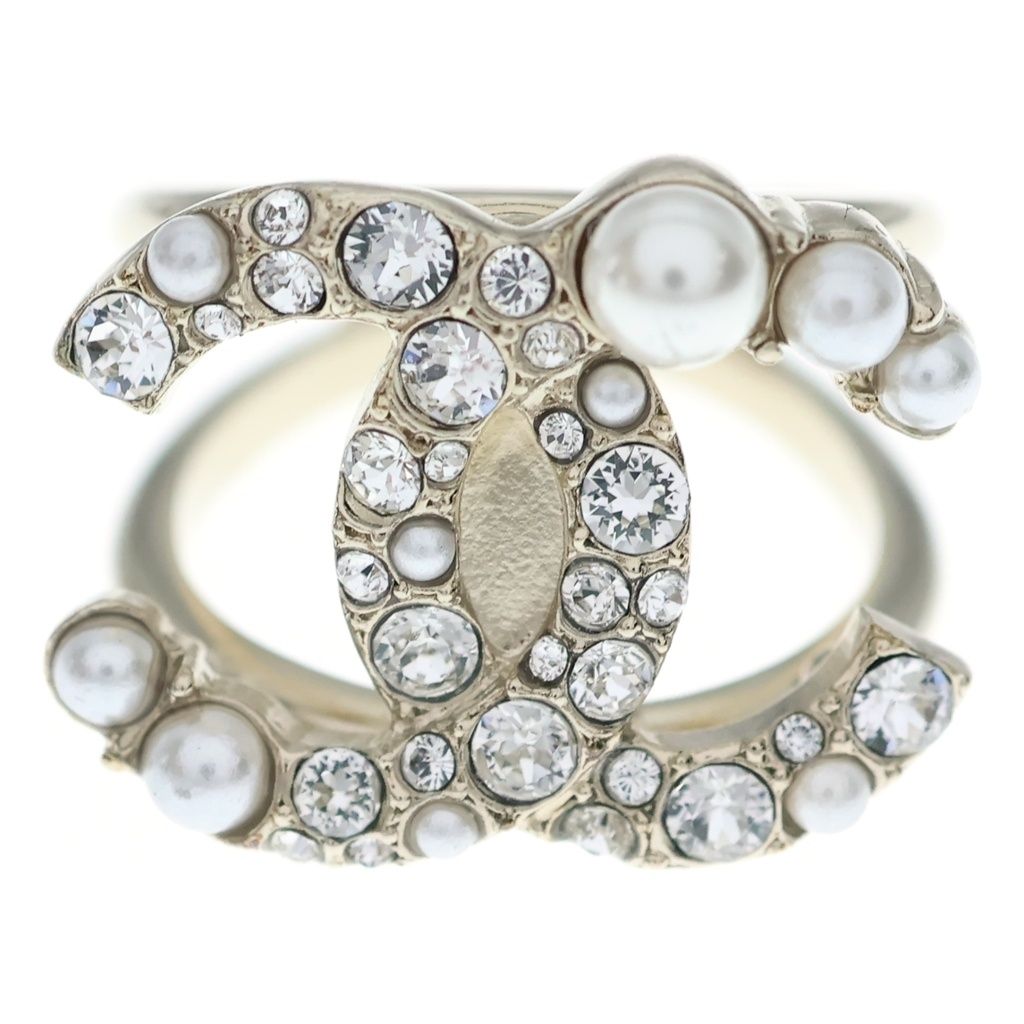 Chanel CC Logo Pearl Rhinestone Ring Gold — view 4
